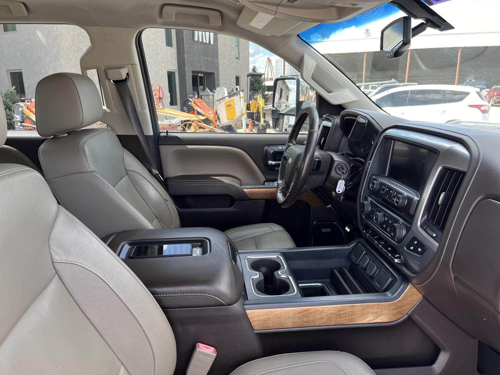 ./imagenes/INVOICE/2019/17642/PICK UP CHEVROLET SILVERADO 2500HD (17).JPG